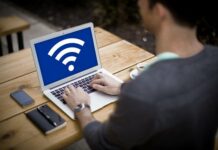 Optimiser la couverture WiFi chez soi : solutions efficaces